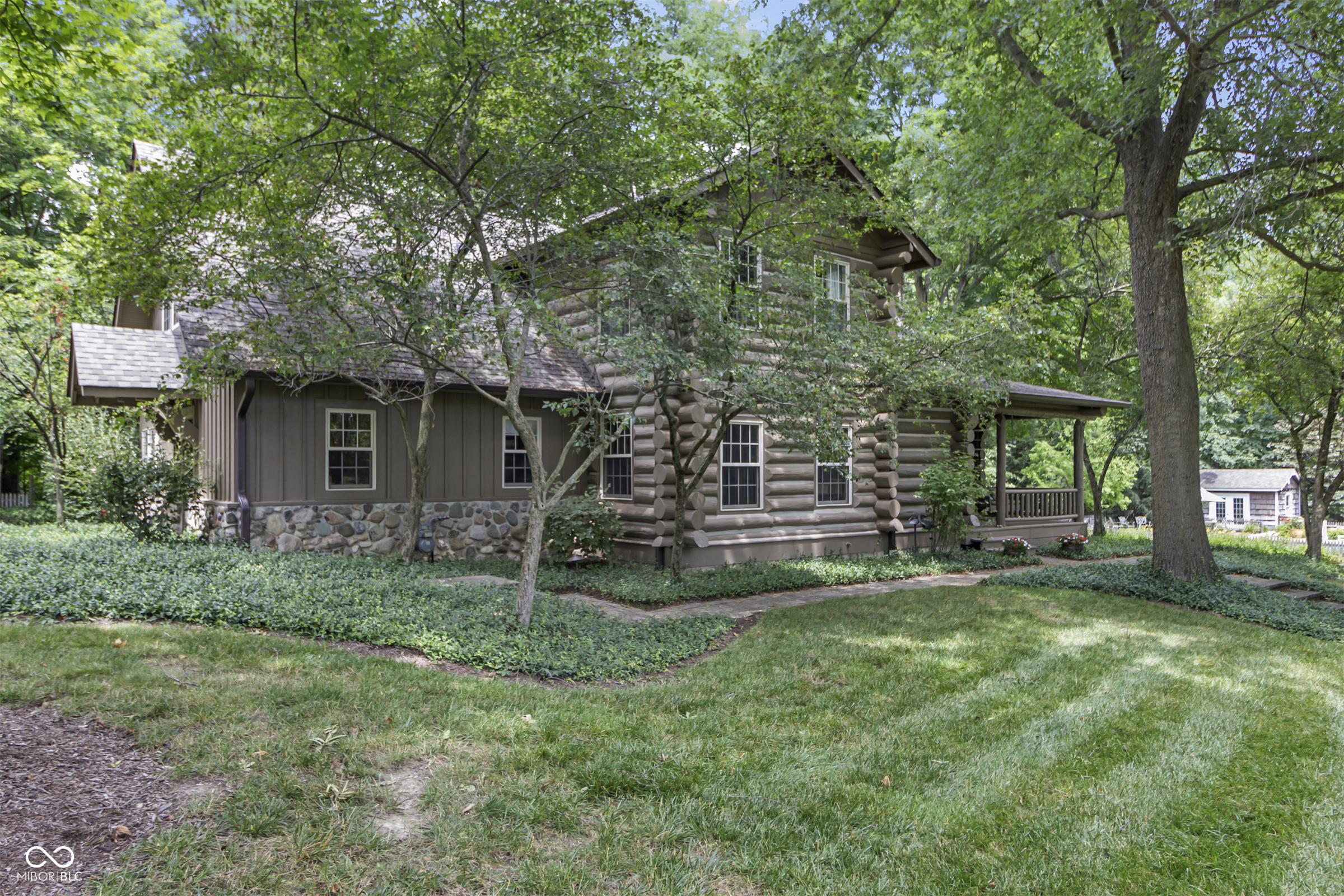 Photo one of 2705 S 975 E Zionsville IN 46077 | MLS 21988116