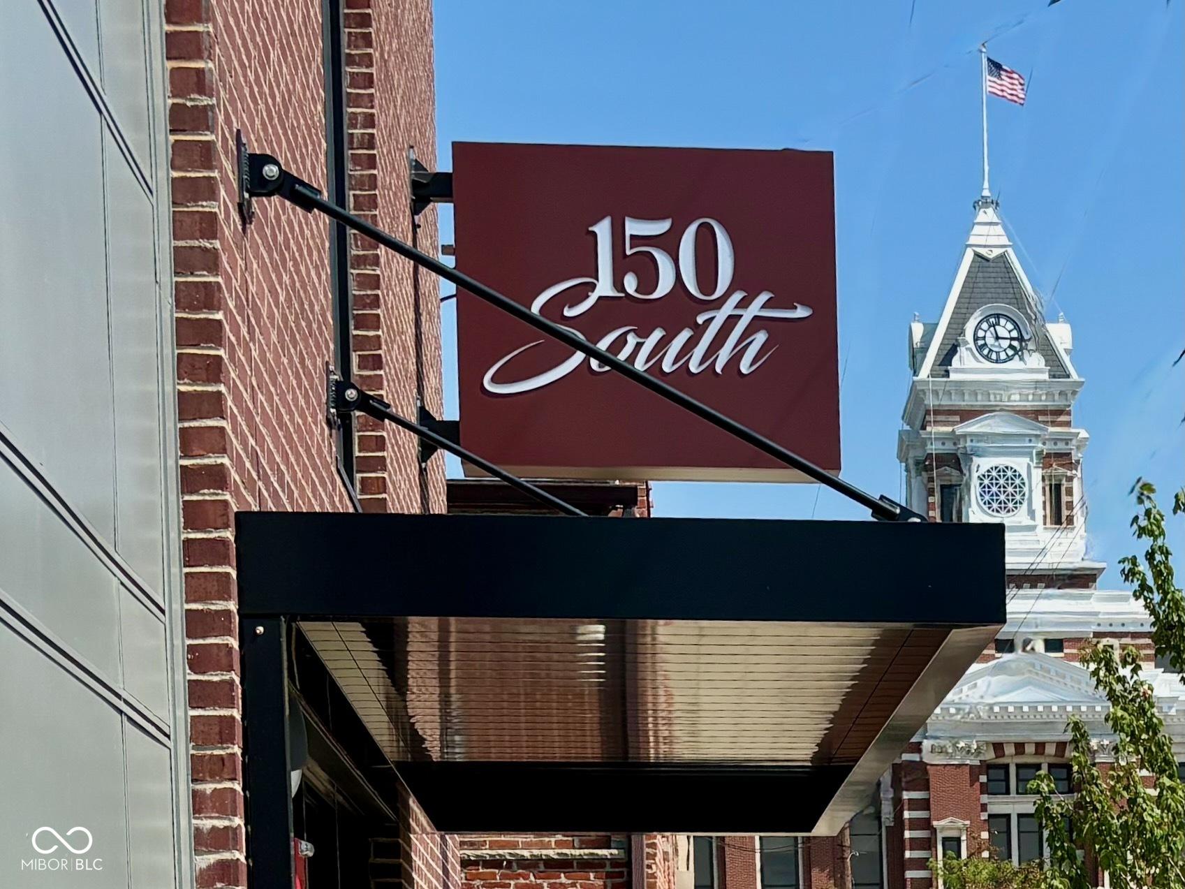 Photo one of 150 S Main St # 403 Franklin IN 46131 | MLS 21997294