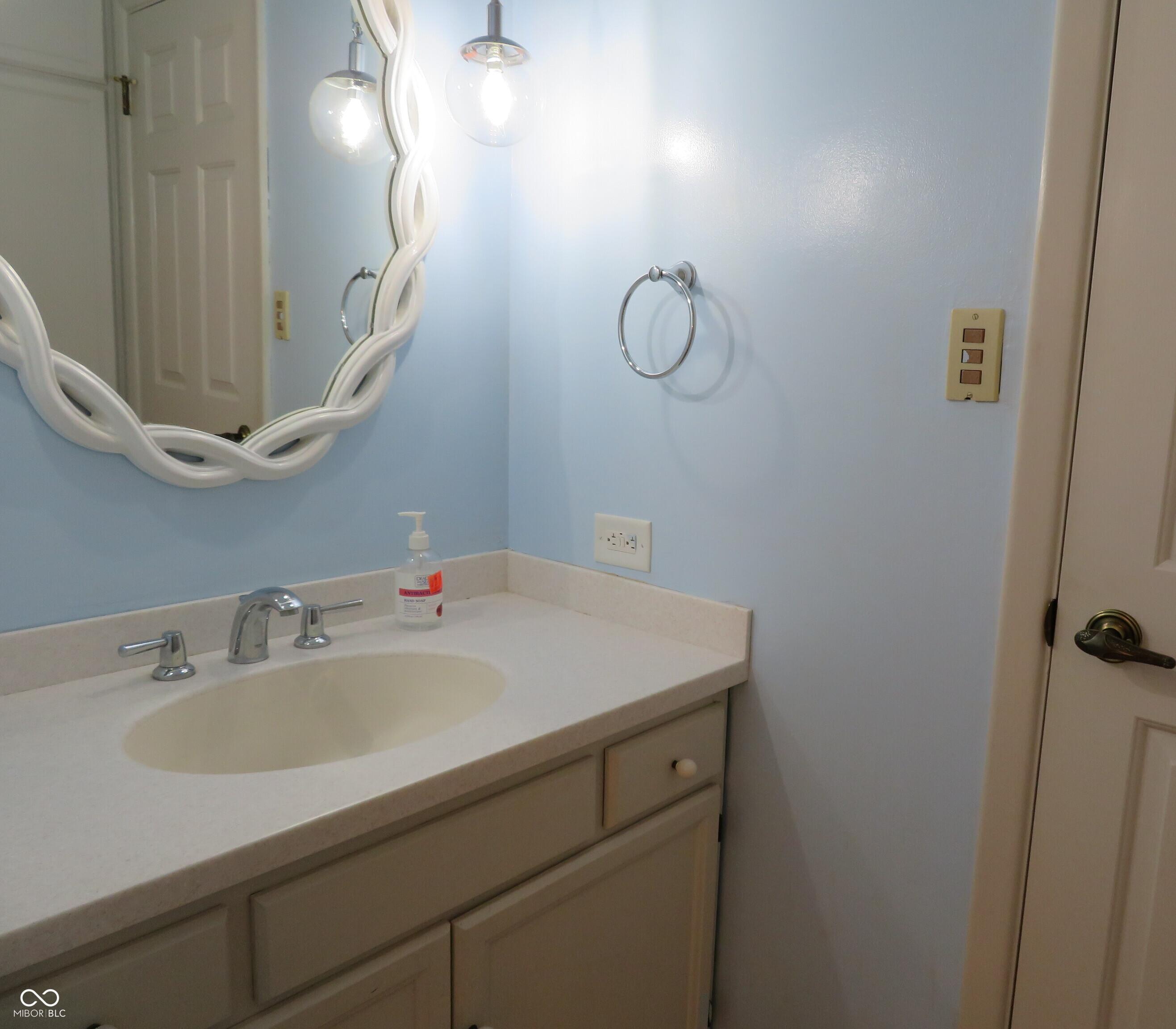 Photo #24