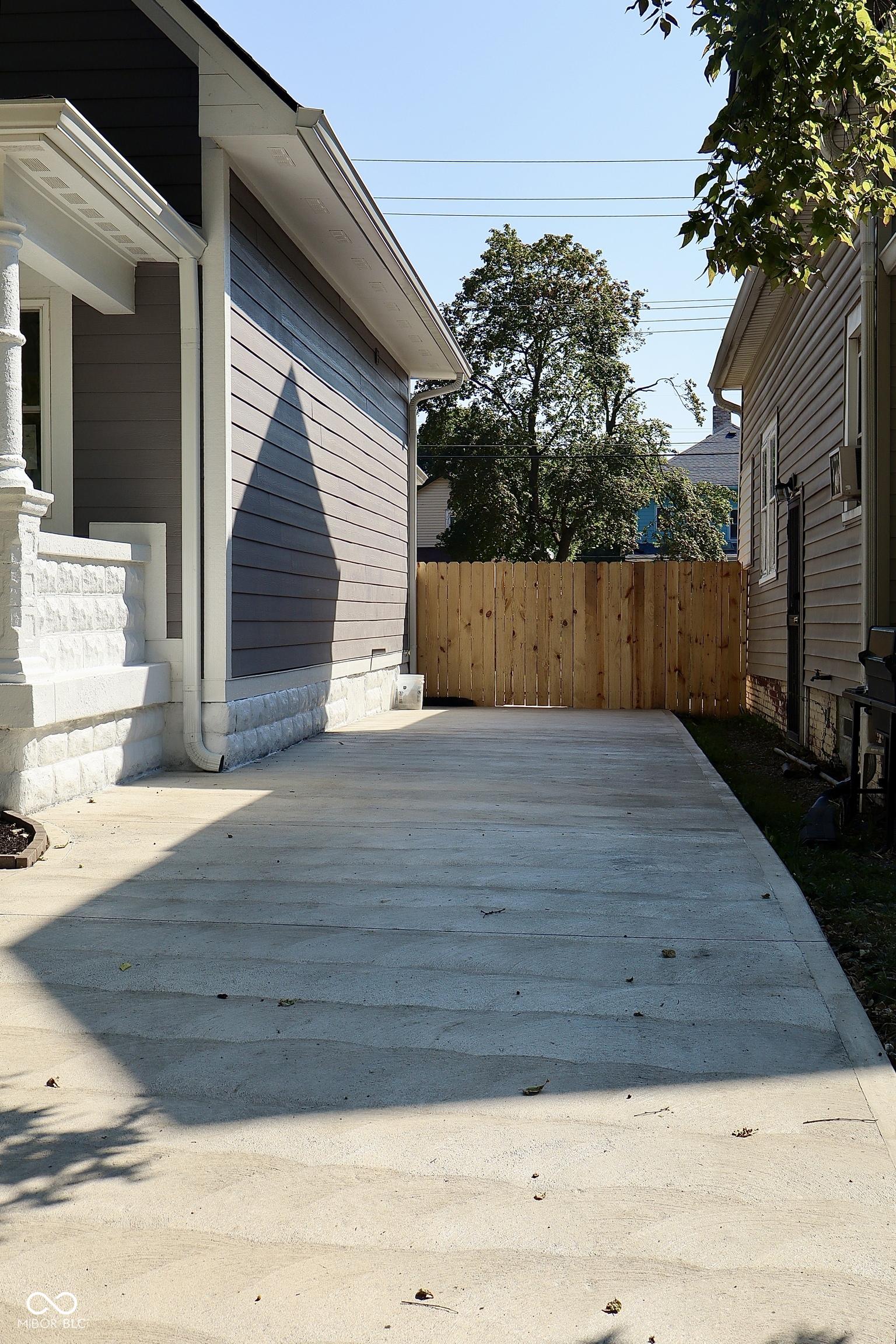 Photo #2