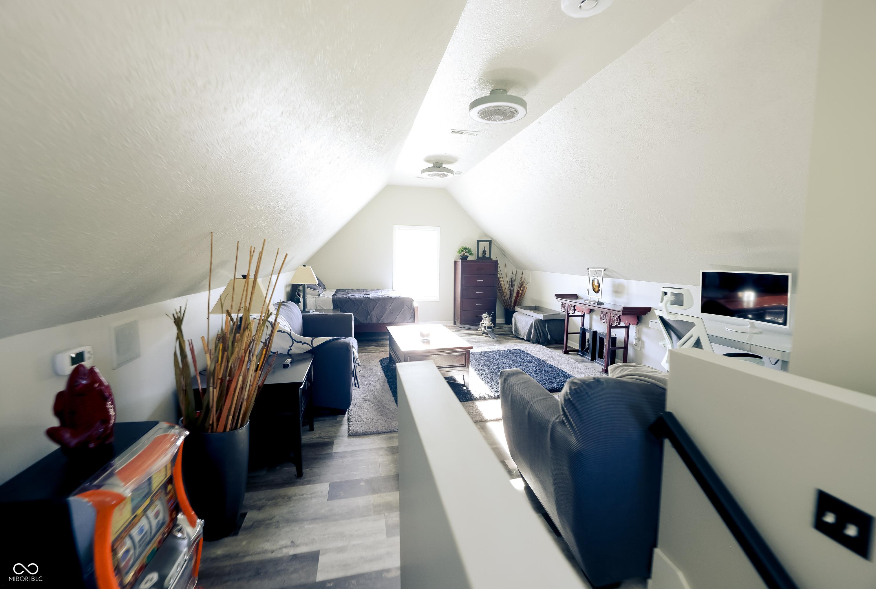 Photo #52