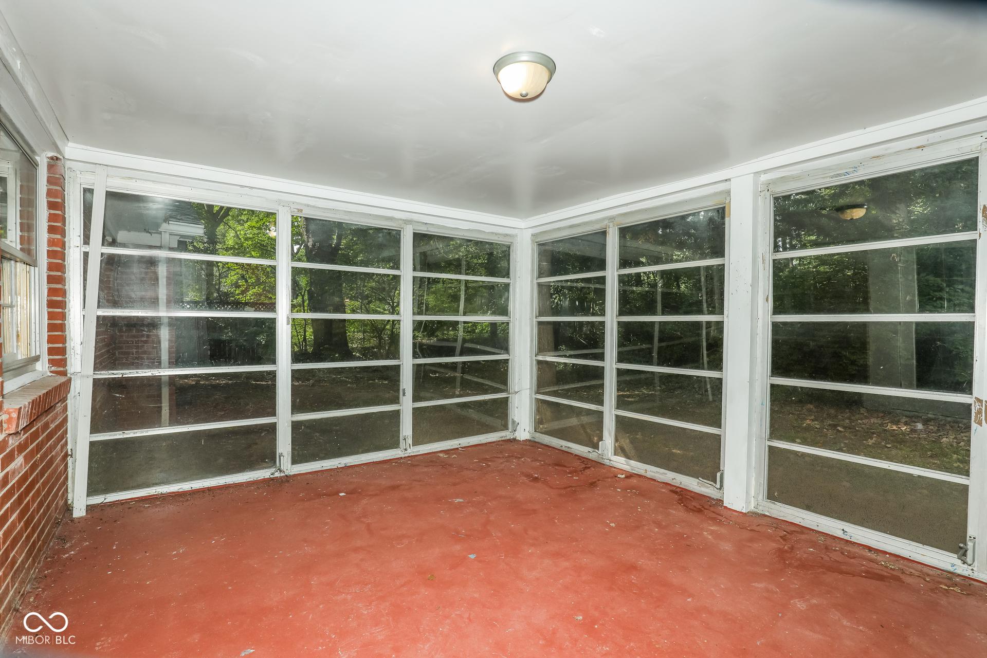 Photo #5