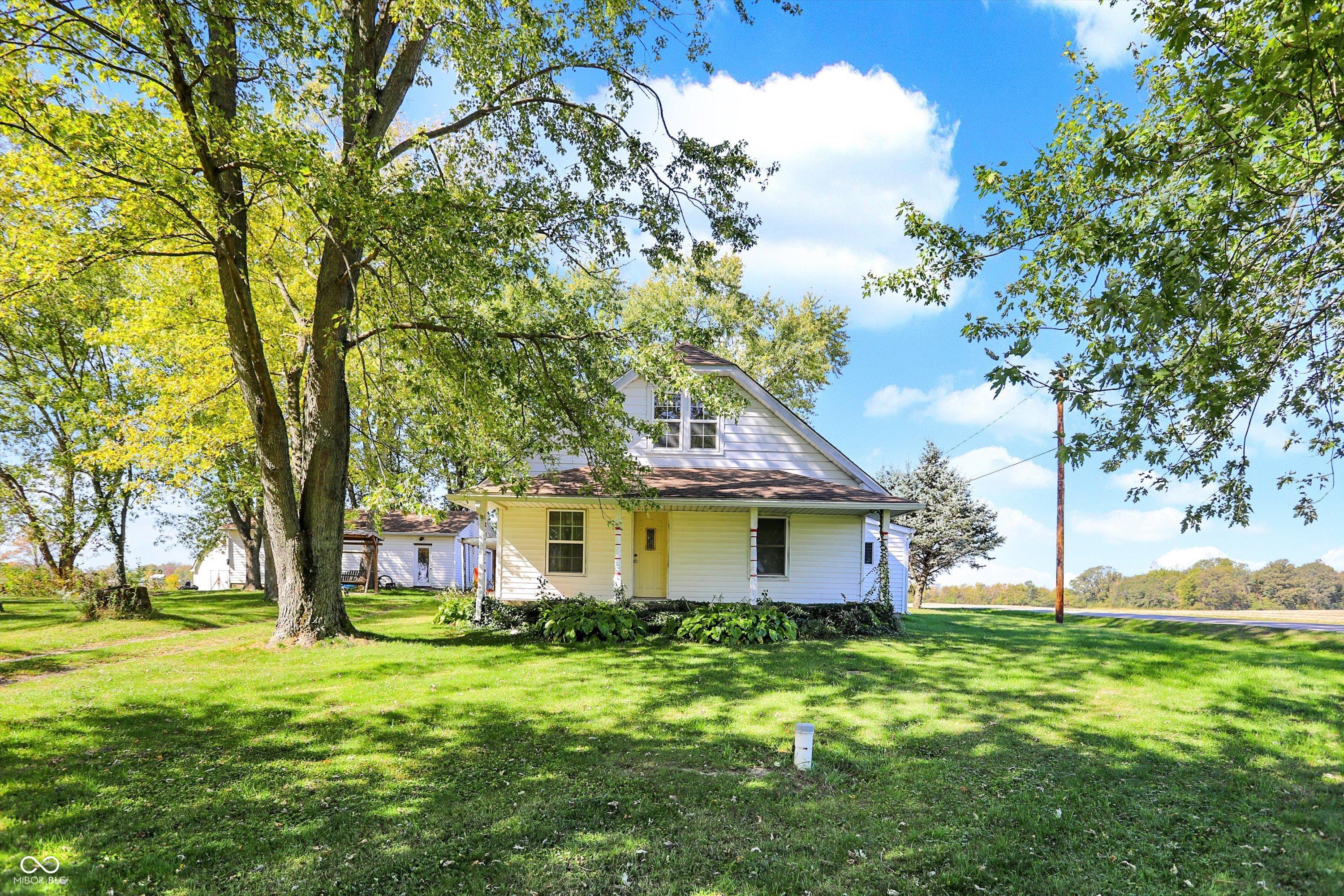 Photo one of 9490 N 700 E Indianapolis IN 46259 | MLS 22006533