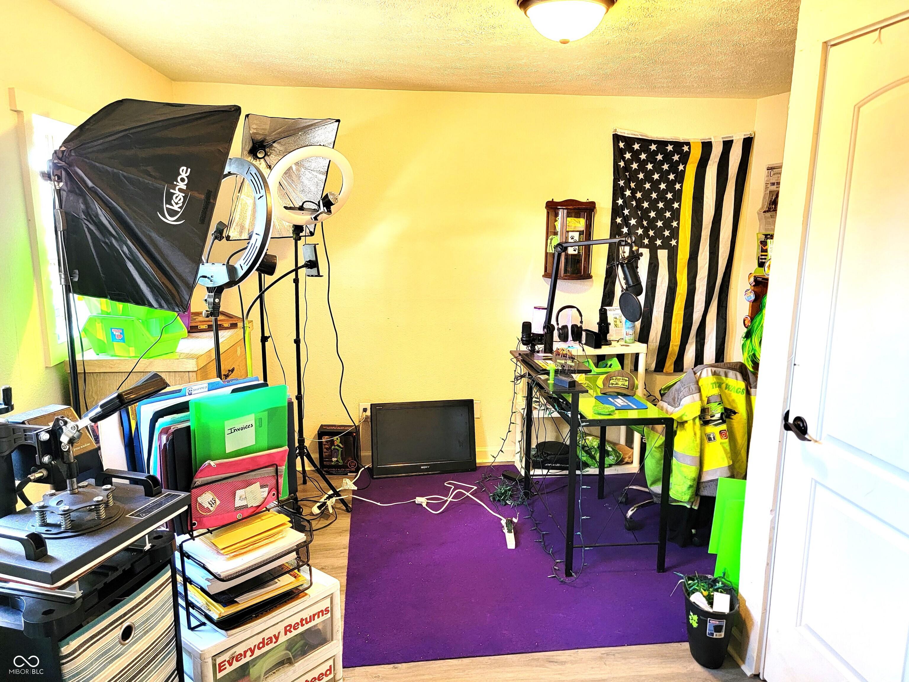 Photo #11