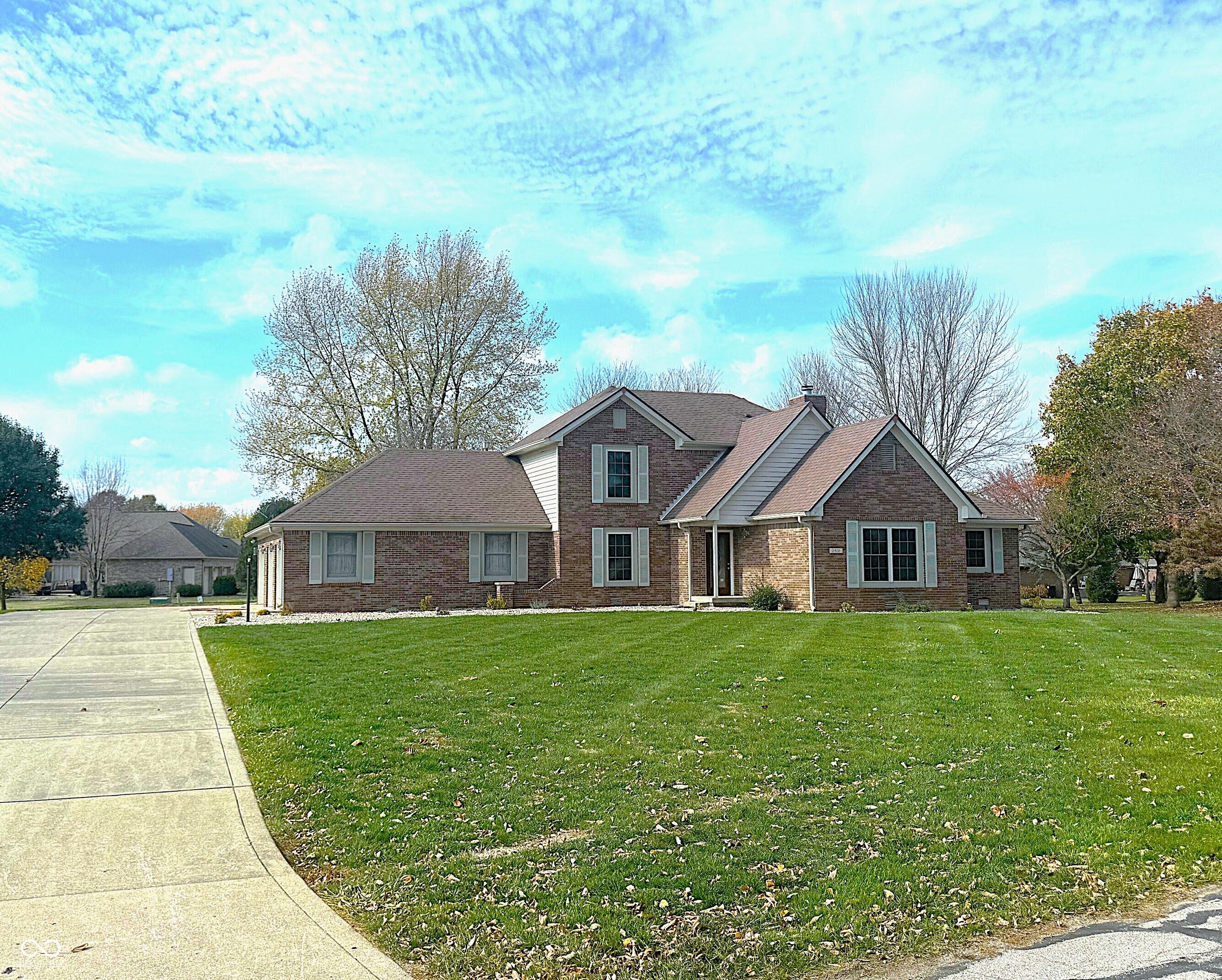 Photo one of 2413 Griton Ct Shelbyville IN 46176 | MLS 22010222