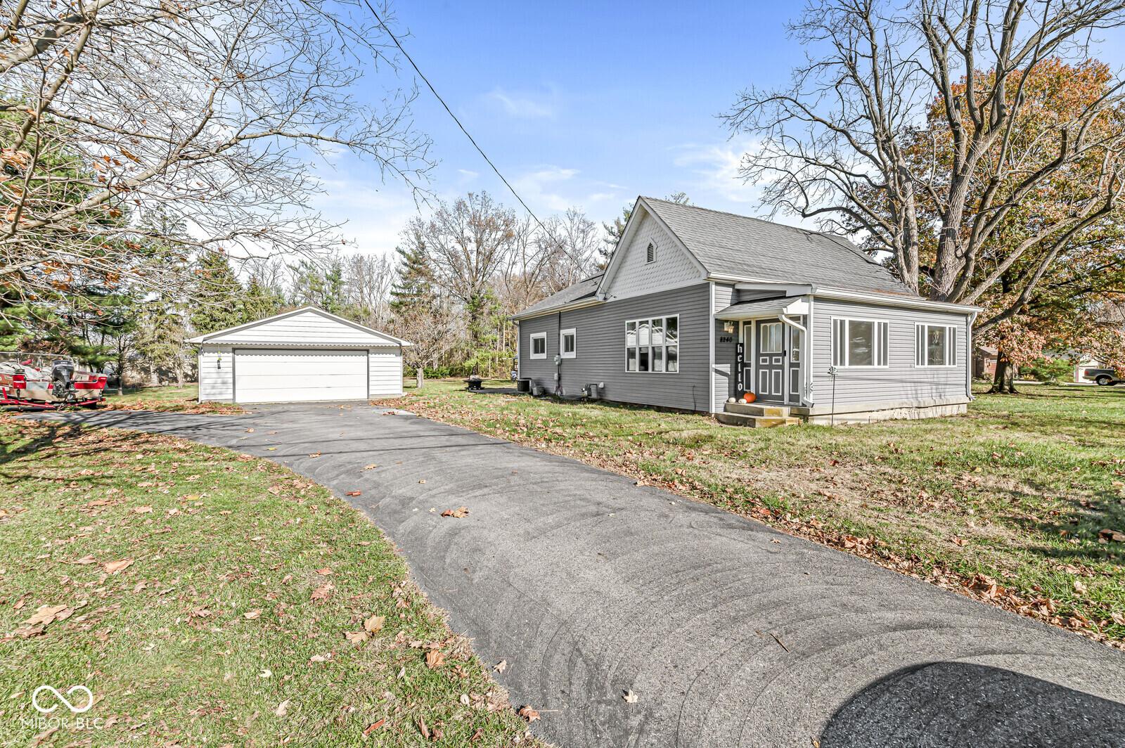 Photo one of 8240 Shelbyville Rd Indianapolis IN 46259 | MLS 22011114