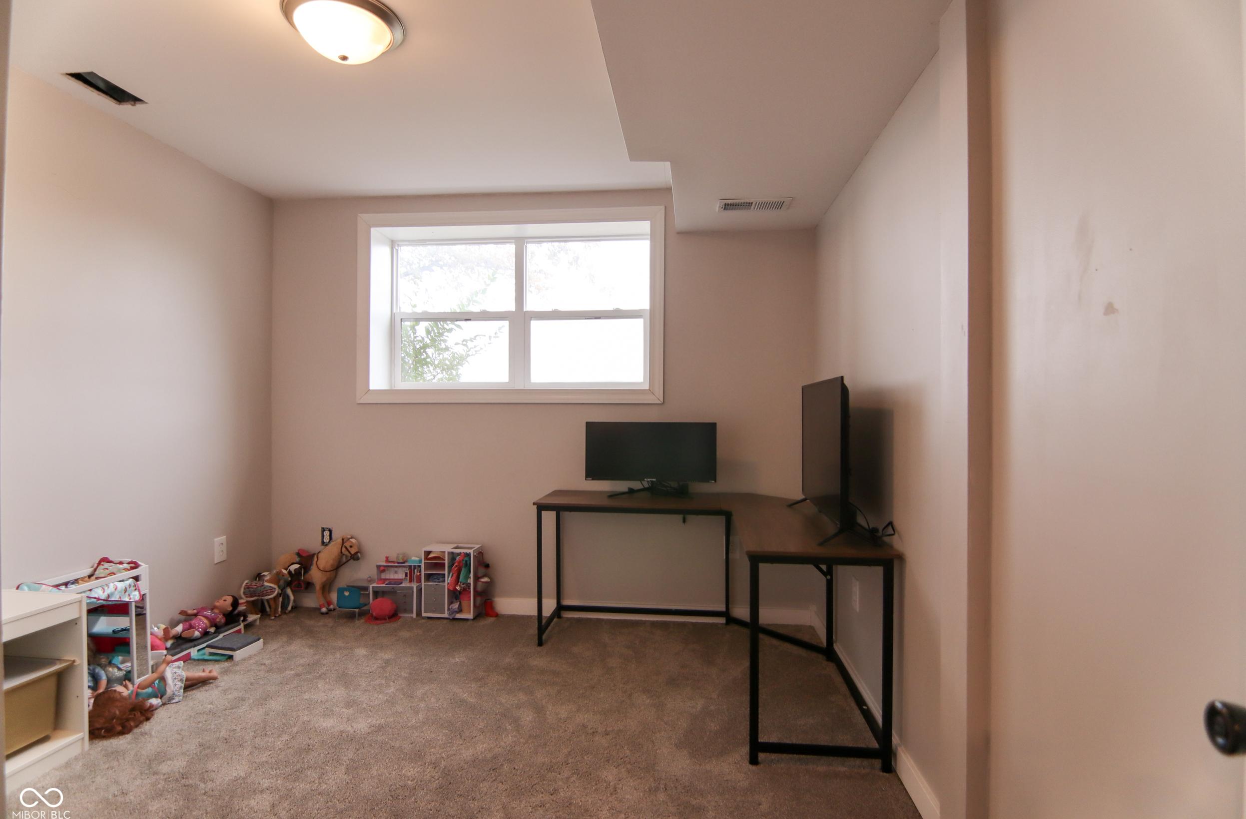 Photo #34