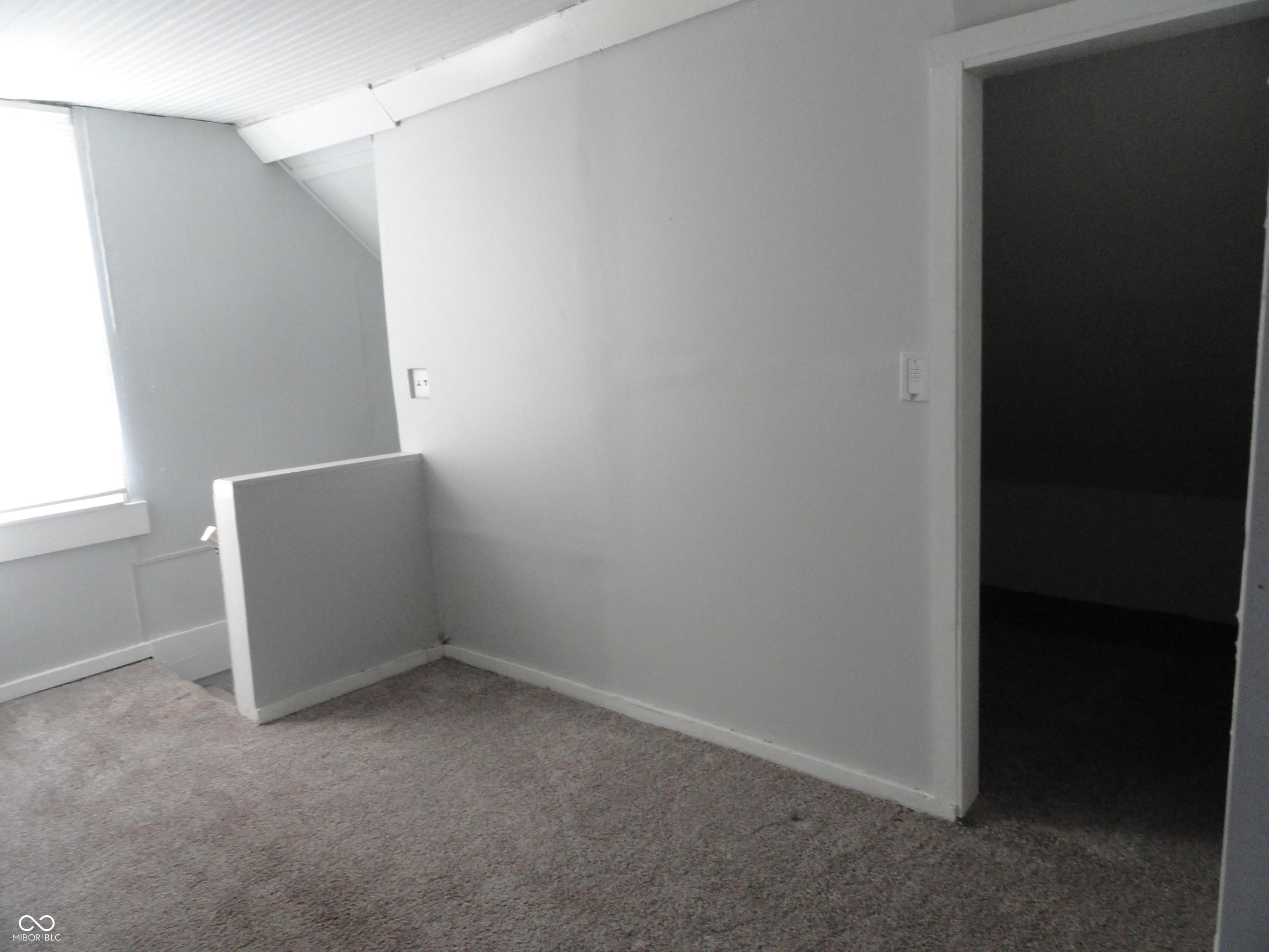 Photo #37