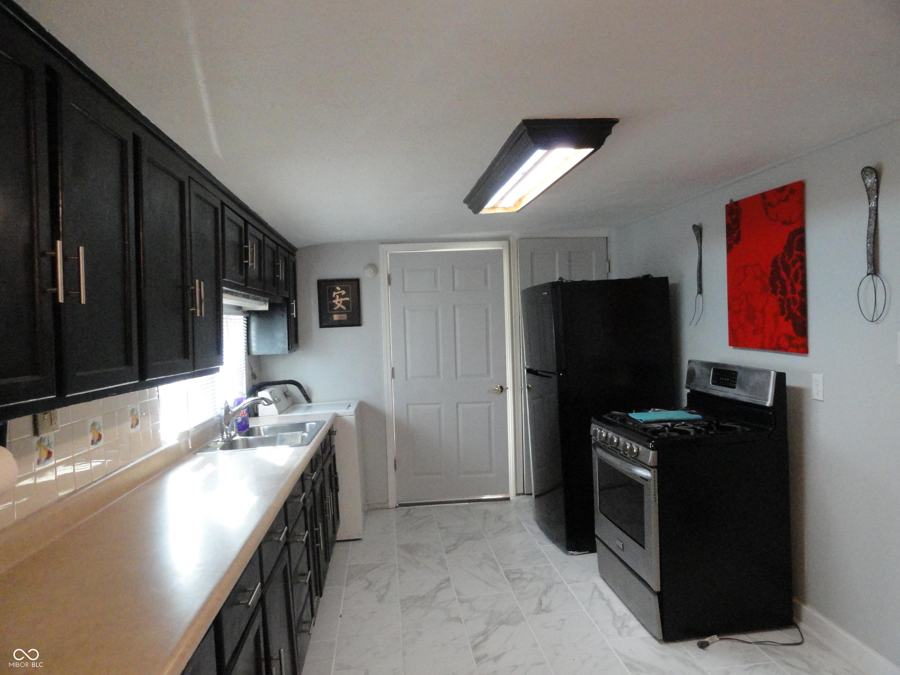 Photo #18