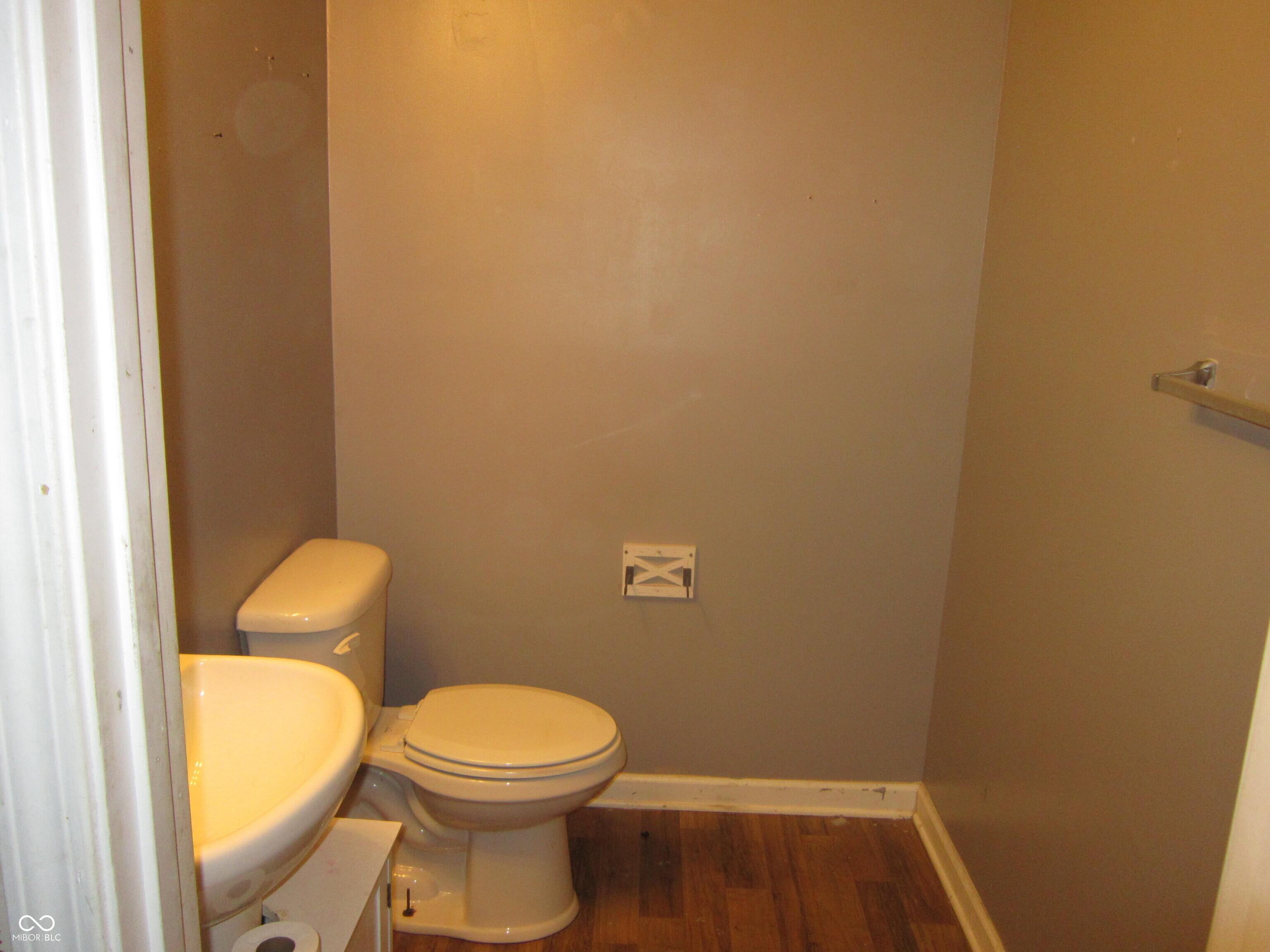 Photo #8