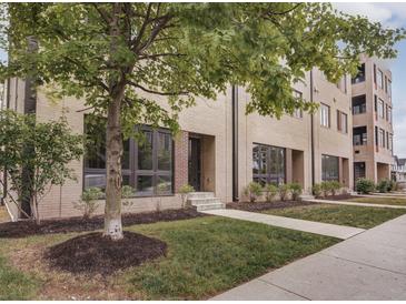 Photo one of 319 E 16Th St # 205 Indianapolis IN 46202 | MLS 21826205