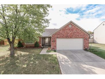 Photo one of 8301 Eagles Nest Dr Avon IN 46123 | MLS 21906961