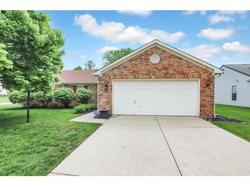 Photo one of 6057 Pillory Pl Indianapolis IN 46254 | MLS 21921137