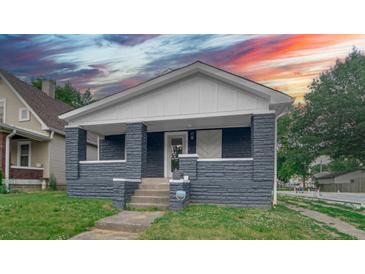 Photo one of 1411 N Grant Ave Indianapolis IN 46201 | MLS 21921182