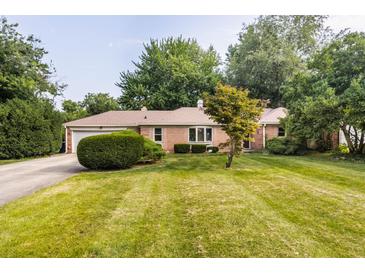 Photo one of 560 Golf Ln Indianapolis IN 46260 | MLS 21939290