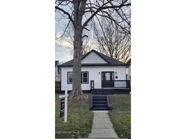 Photo one of 1109 N Keystone Ave Indianapolis IN 46201 | MLS 21951758