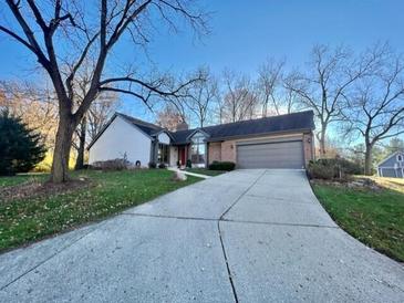 Photo one of 5329 Hawks Point Rd Indianapolis IN 46226 | MLS 21953492
