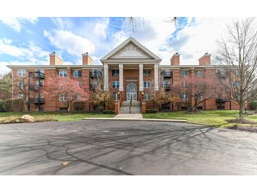 Photo one of 8651 Jaffa Court East Dr # 35 Indianapolis IN 46260 | MLS 21955566