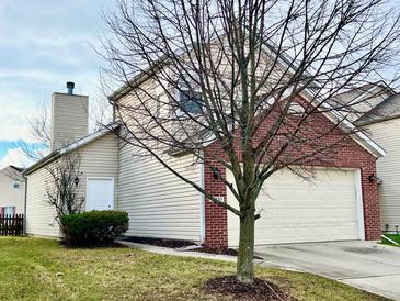 Photo one of 11631 Signet Ln Indianapolis IN 46235 | MLS 21957116