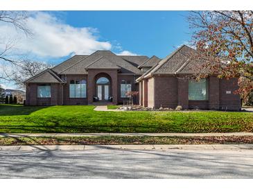 Photo one of 7102 Franklin Parke Blvd Indianapolis IN 46259 | MLS 21957492