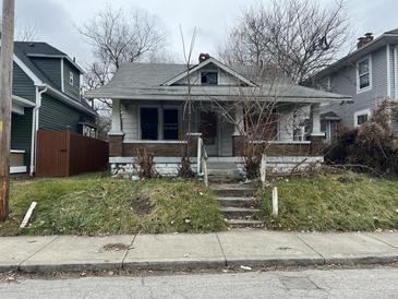 Photo one of 907 N Oxford St Indianapolis IN 46201 | MLS 21958419