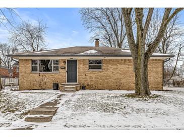 Photo one of 2534 Philwood Dr Indianapolis IN 46224 | MLS 21960642