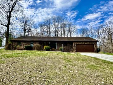 Photo one of 1070 Lincoln Hill Rd Martinsville IN 46151 | MLS 21960823