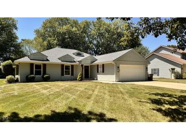 Photo one of 690 Oakbrook Dr Columbus IN 47201 | MLS 21961324