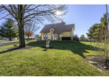 Photo one of 5015 Maple Grove Rd Martinsville IN 46151 | MLS 21963244