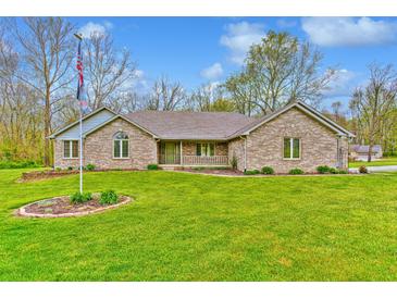 Photo one of 1260 W Bunker Hill Rd Mooresville IN 46158 | MLS 21964124
