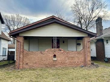 Photo one of 241 N Pershing Ave Indianapolis IN 46222 | MLS 21964158