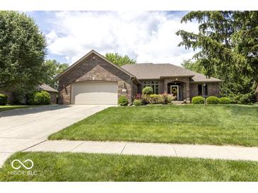 Photo one of 6042 Quail Creek Blvd Indianapolis IN 46237 | MLS 21964278
