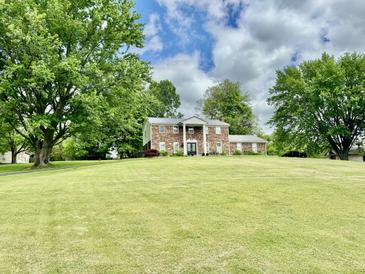 Photo one of 215 Goodnight Rd Martinsville IN 46151 | MLS 21965537