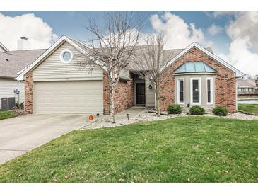 Photo one of 10761 Chesapeake N Dr Indianapolis IN 46236 | MLS 21965633