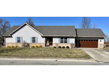 Photo one of 6000 E Pioneer Pl Columbus IN 47203 | MLS 21966465