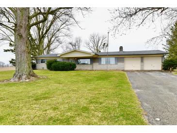 Photo one of 2496 N County Road 225 E Rd Danville IN 46122 | MLS 21966988