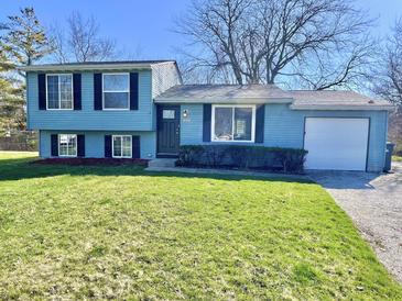 Photo one of 10335 Starhaven Cir Indianapolis IN 46229 | MLS 21967424