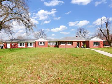 Photo one of 2806 W Berwyn Rd Muncie IN 47304 | MLS 21967534