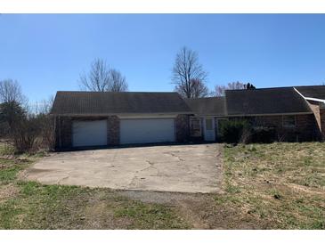 Photo one of 3691 E State Road 38 Markleville IN 46056 | MLS 21969225