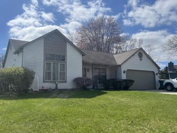 Photo one of 253 Banta Trl Indianapolis IN 46227 | MLS 21970997