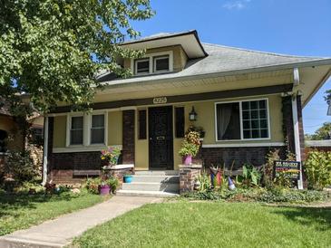 Photo one of 4225 Boulevard Pl Indianapolis IN 46208 | MLS 21971024