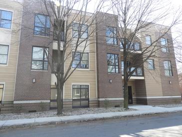 Photo one of 233 E Saint Joseph St # 2G Indianapolis IN 46202 | MLS 21972122