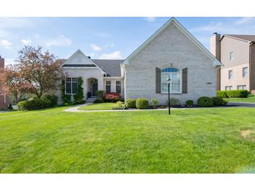 Photo one of 1299 Huntington Woods Rd Zionsville IN 46077 | MLS 21972479