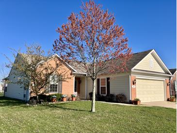 Photo one of 507 King Fisher Dr Brownsburg IN 46112 | MLS 21972590