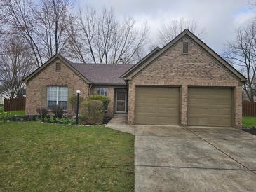Photo one of 7667 Colonial Ct Fishers IN 46038 | MLS 21972634