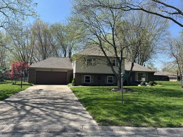 Photo one of 900 Fenster Ct Indianapolis IN 46234 | MLS 21972703