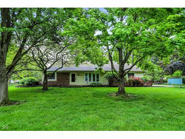 Photo one of 7919 Delbrook Dr Indianapolis IN 46260 | MLS 21973057