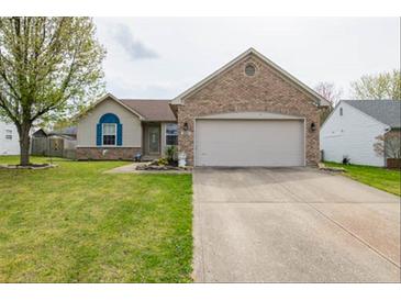 Photo one of 3901 Maple Manor Dr Indianapolis IN 46237 | MLS 21973352