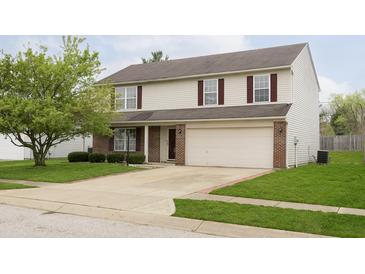Photo one of 792 Preakness Dr Greenwood IN 46143 | MLS 21973477
