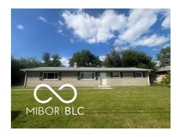 Photo one of 8390 E Us Highway 36 Avon IN 46123 | MLS 21973571